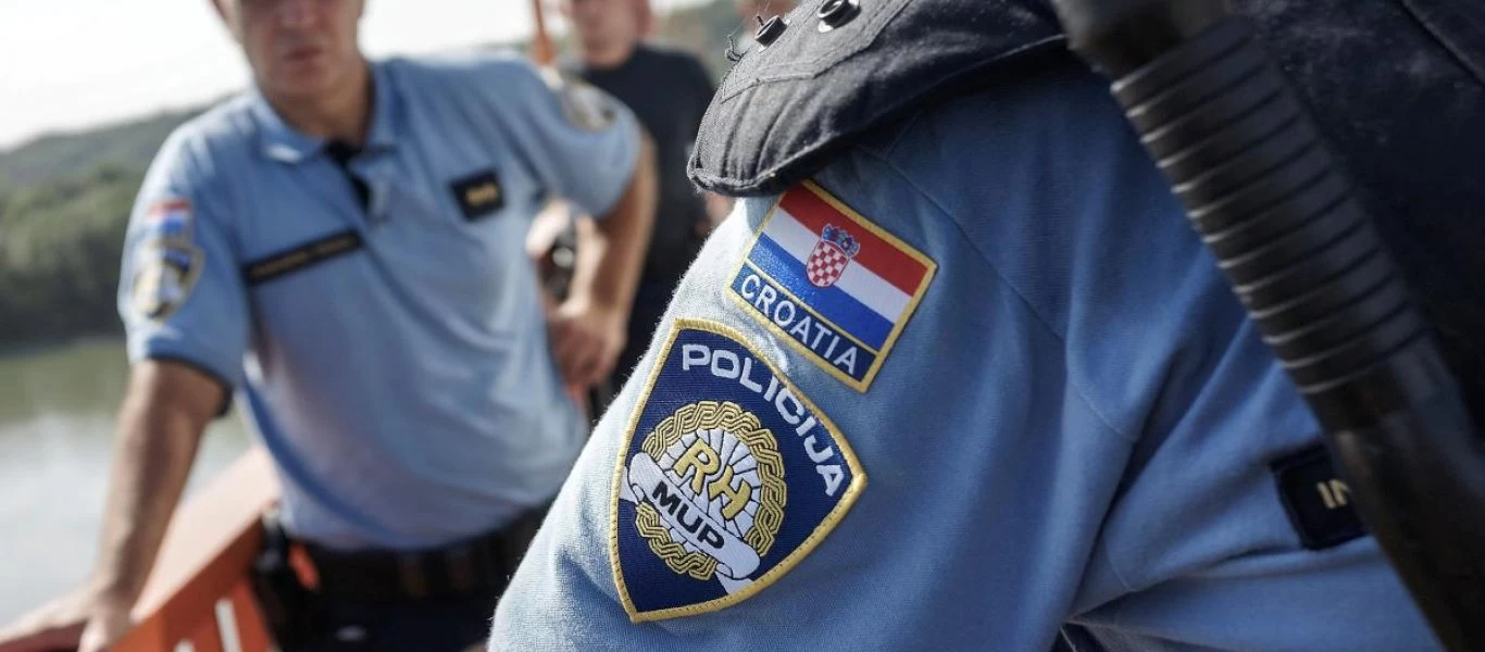 Κροατία: Επίθεση κουκουλοφόρων σε θαμώνες καφετέριας - Την ώρα που έβλεπαν Champions League (φωτο)